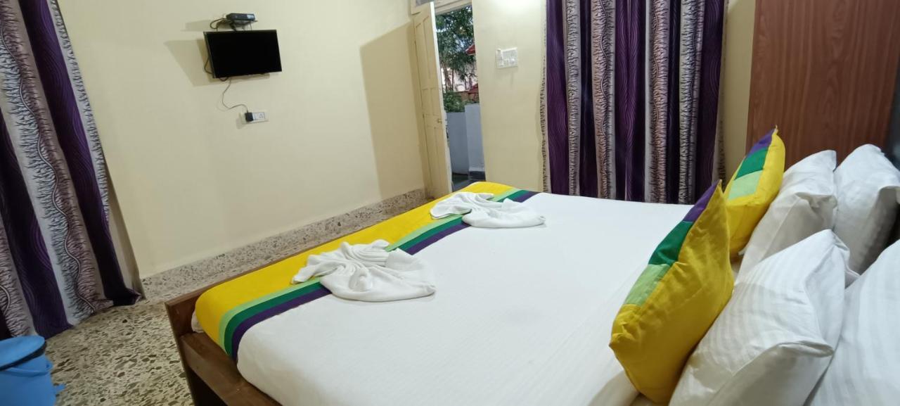 Jack'S Calangute Place Hotel Kültér fotó