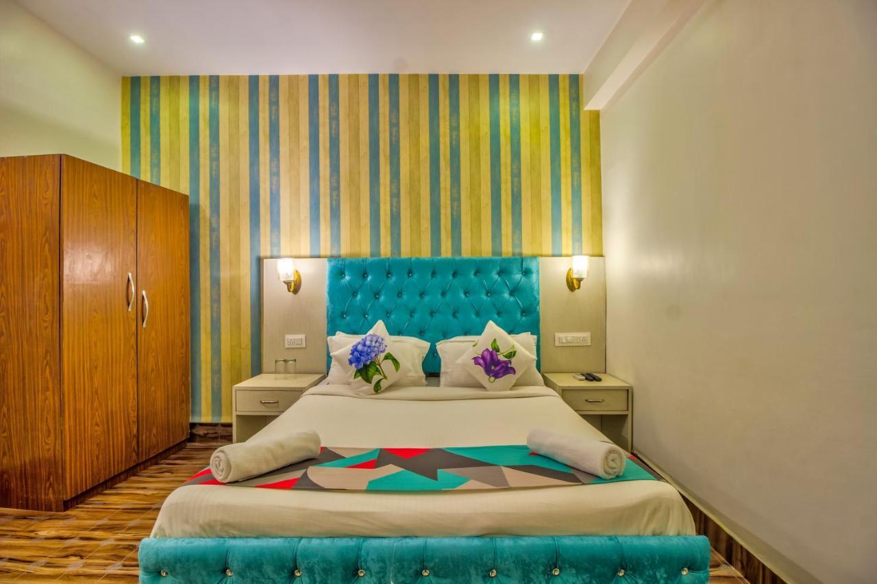 Jack'S Calangute Place Hotel Kültér fotó