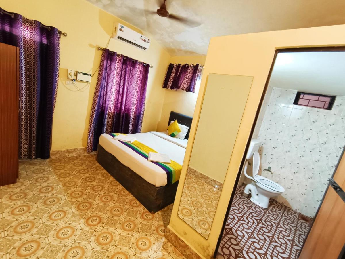 Jack'S Calangute Place Hotel Kültér fotó